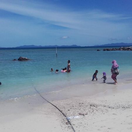 לינה וארוחת בוקר Paya Pulau Weh Sabang Marifi מראה חיצוני תמונה