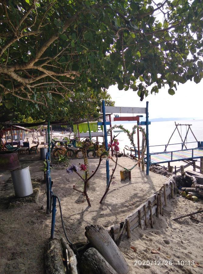 לינה וארוחת בוקר Paya Pulau Weh Sabang Marifi מראה חיצוני תמונה