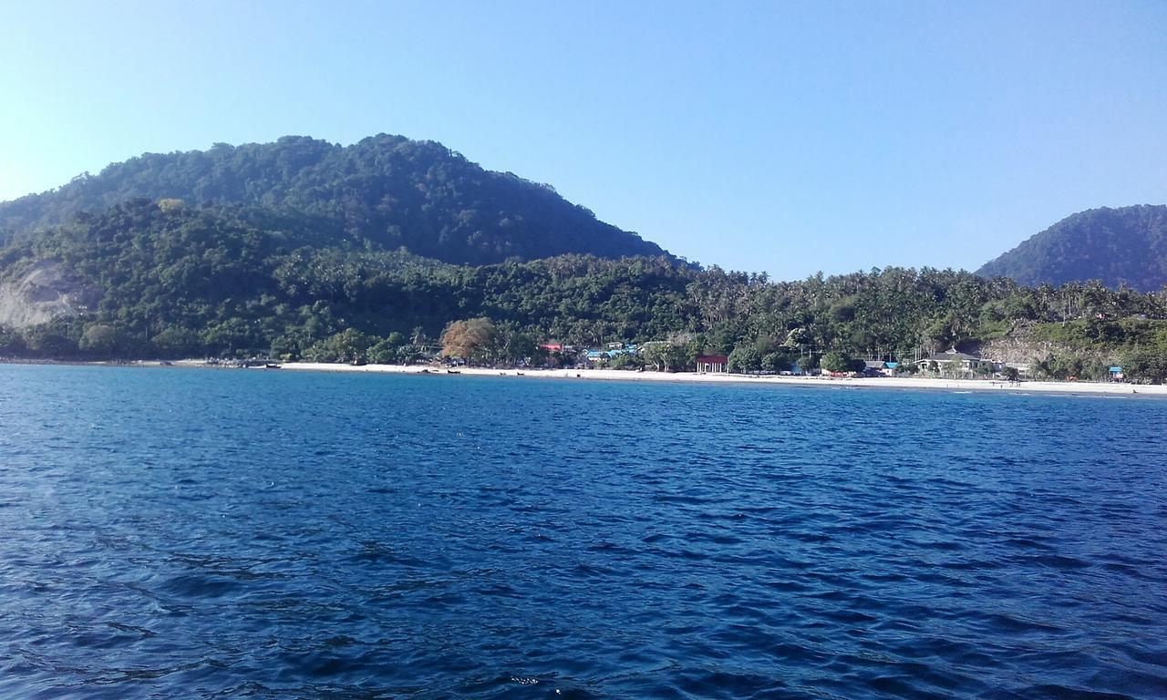 לינה וארוחת בוקר Paya Pulau Weh Sabang Marifi מראה חיצוני תמונה