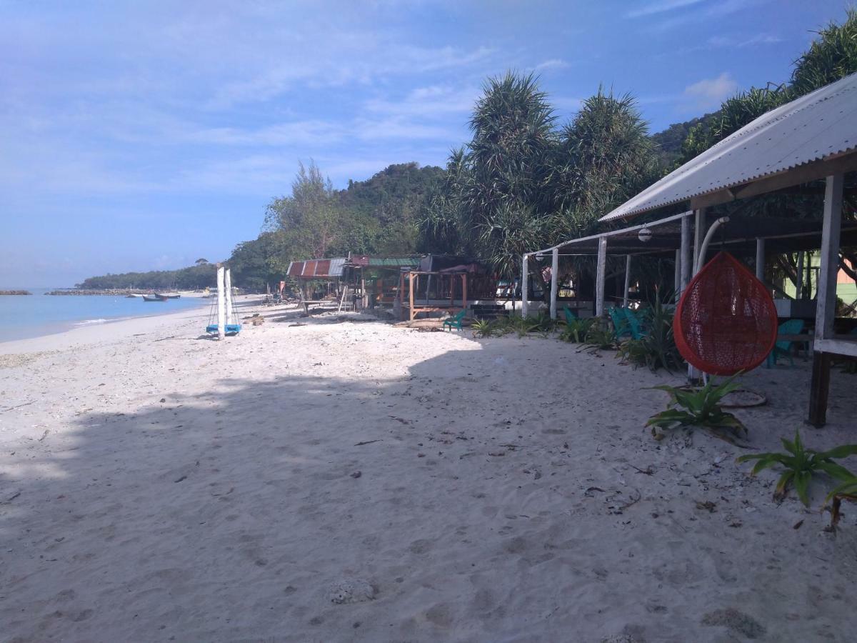 לינה וארוחת בוקר Paya Pulau Weh Sabang Marifi מראה חיצוני תמונה