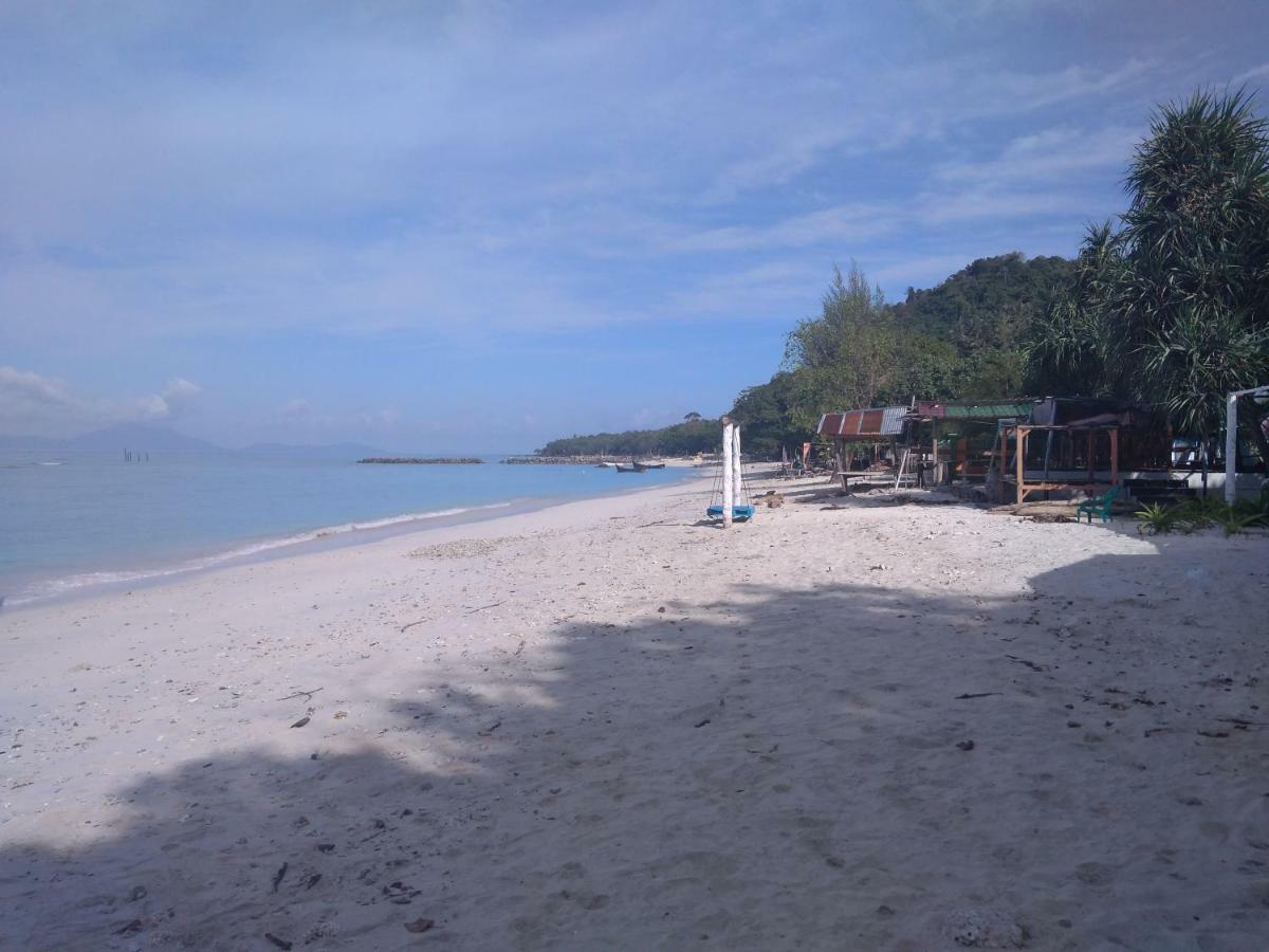 לינה וארוחת בוקר Paya Pulau Weh Sabang Marifi מראה חיצוני תמונה